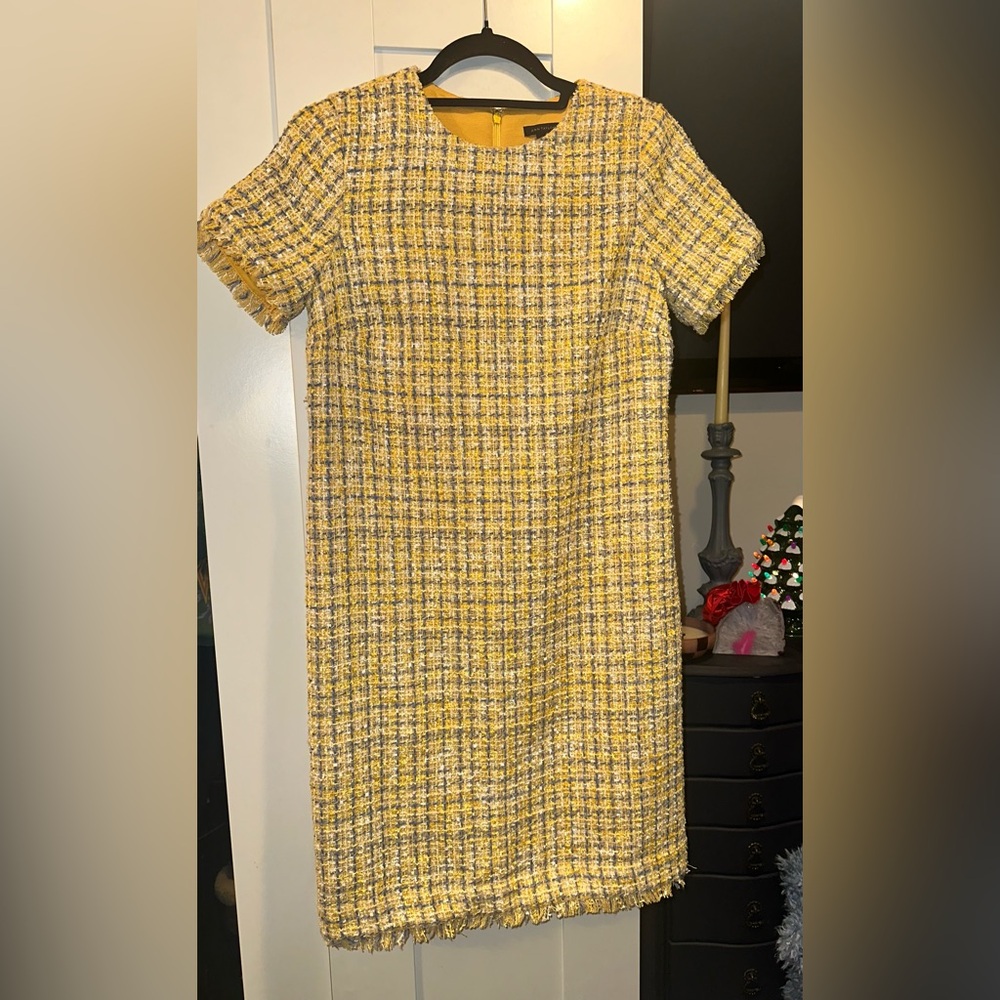 NWOT ANN TAYLOR Shimmer Tweed Tee Shift Dress In Yellow Calla Lily